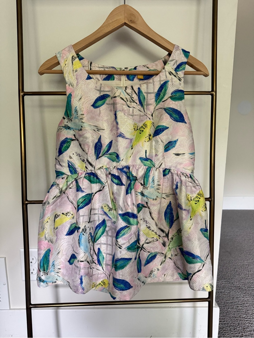 Floral Bird-Print Sleeveless Women’s Peplum Top